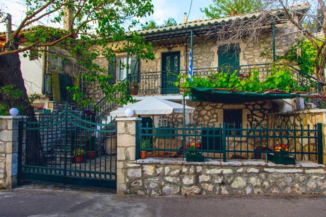 Traditional Guesthouses Xenofon Drymon Esterno foto