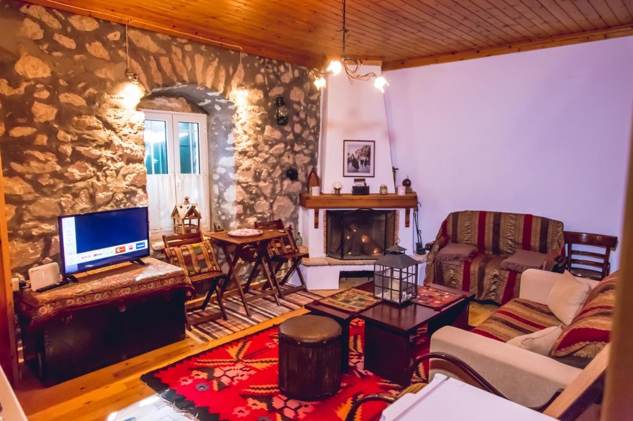 Traditional Guesthouses Xenofon Drymon Esterno foto