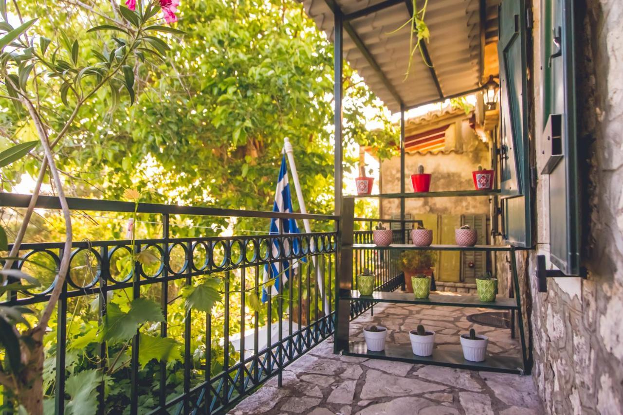 Traditional Guesthouses Xenofon Drymon Esterno foto